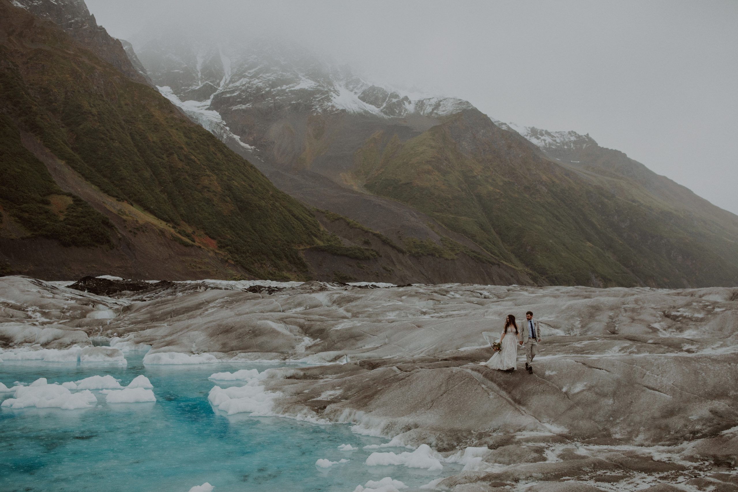 Alaska Helicopter elopement