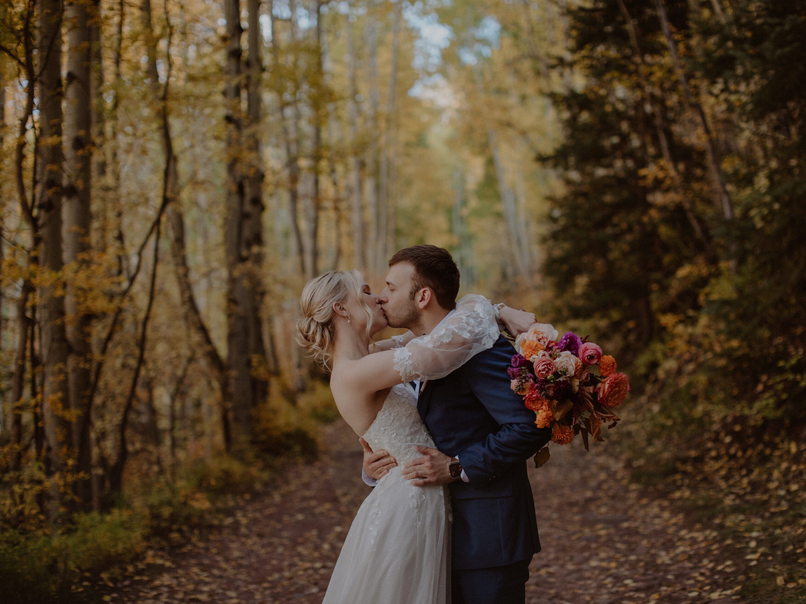 Fall elopement in the San Juan Mountains